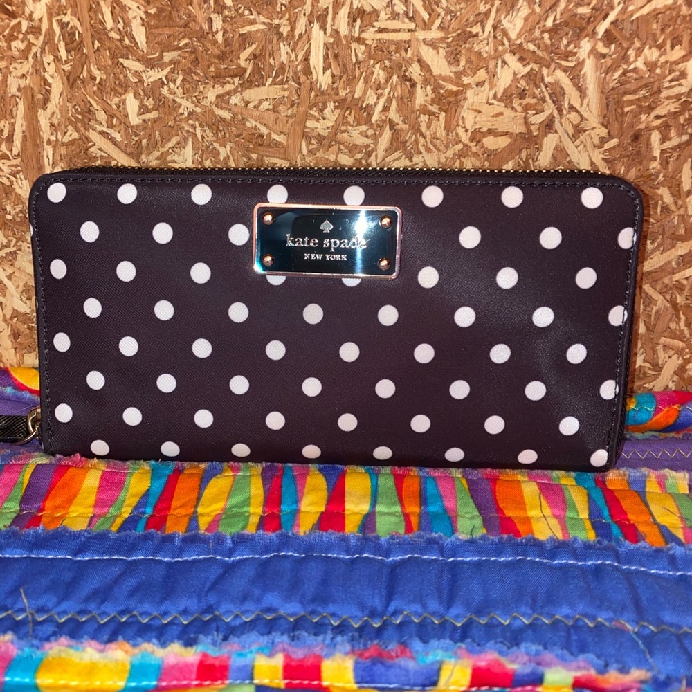 ♠️ Kate Spade Neda Wallet ♠️